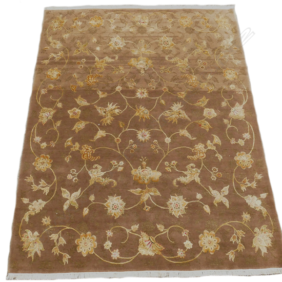 A large Indian Purana Arjunibaft hand knotted carpet