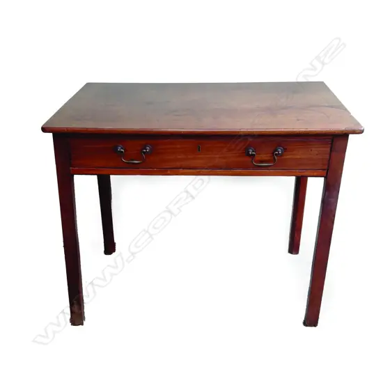 A Georgian mahogany country side table