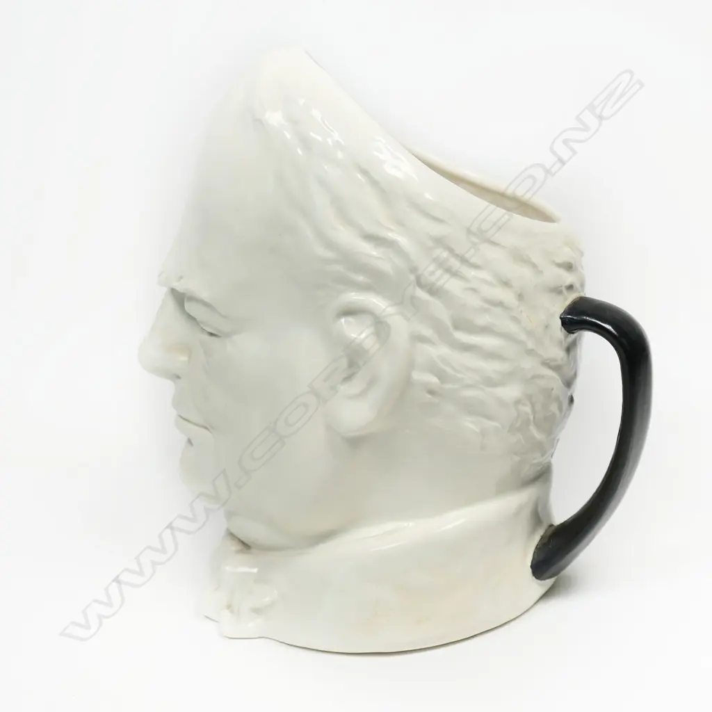 A Royal Doulton Winston Churchill 'Loving Cup', Image 1++