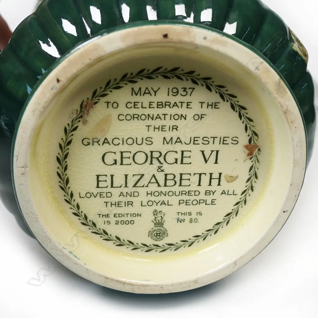 A Royal Doulton George IV and Elizabeth 1937 coronation loving cup, Image 1++