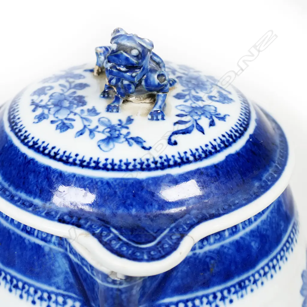 A c1800 Chinese export Fitzhugh cider jug, Image 1++