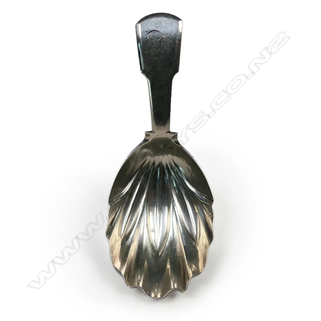 George III silver caddy spoon, Image 1++