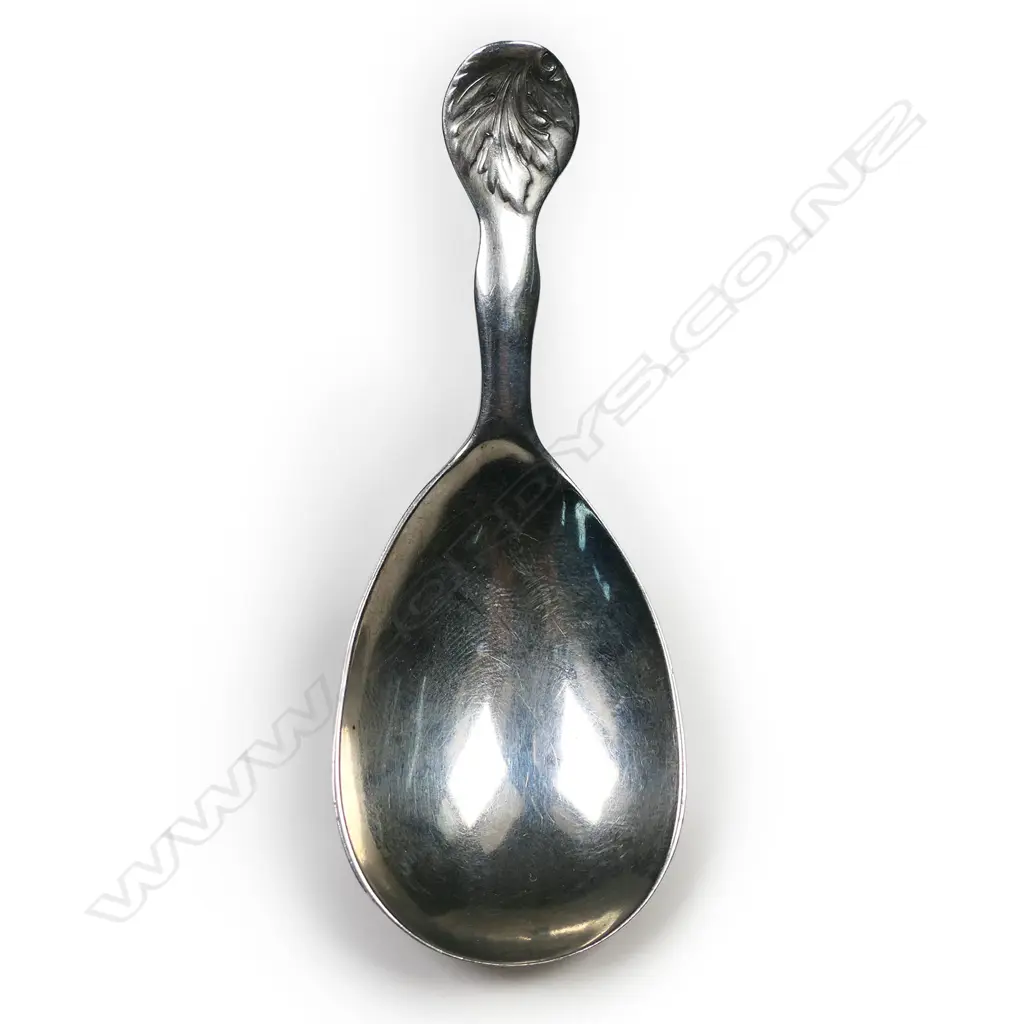 A Victorian silver tea caddy spoon, Image 1++