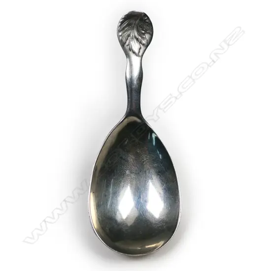 A Victorian silver tea caddy spoon,