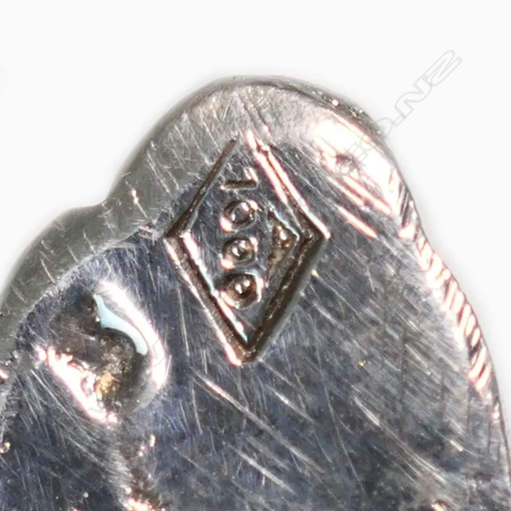 CONTINENTAL SILVER PLATE SCALLOPED RIM DISH 1000gm L.500mm Image 1++