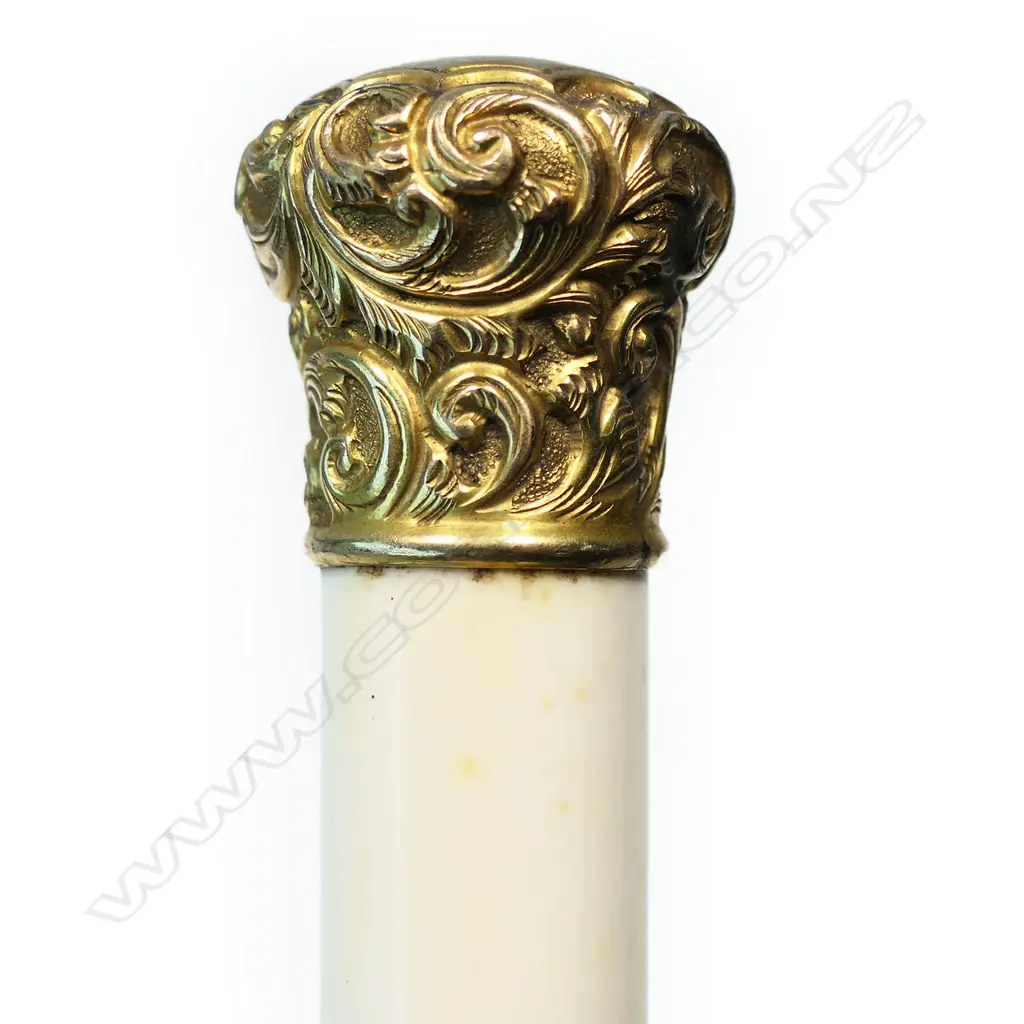 A Victorian ivory conductors baton, Image 1++