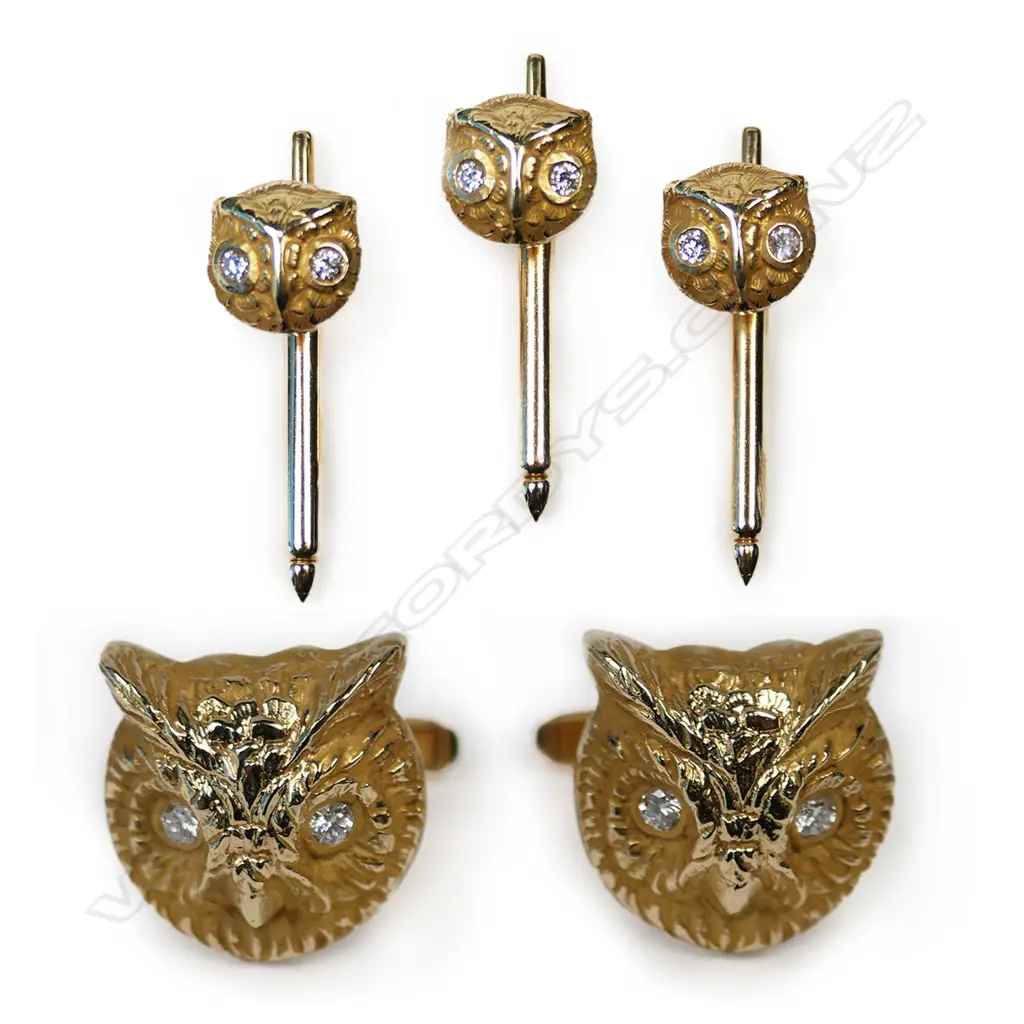 A pair of 14ct gold and diamond owl head cufflinks, Image 1++