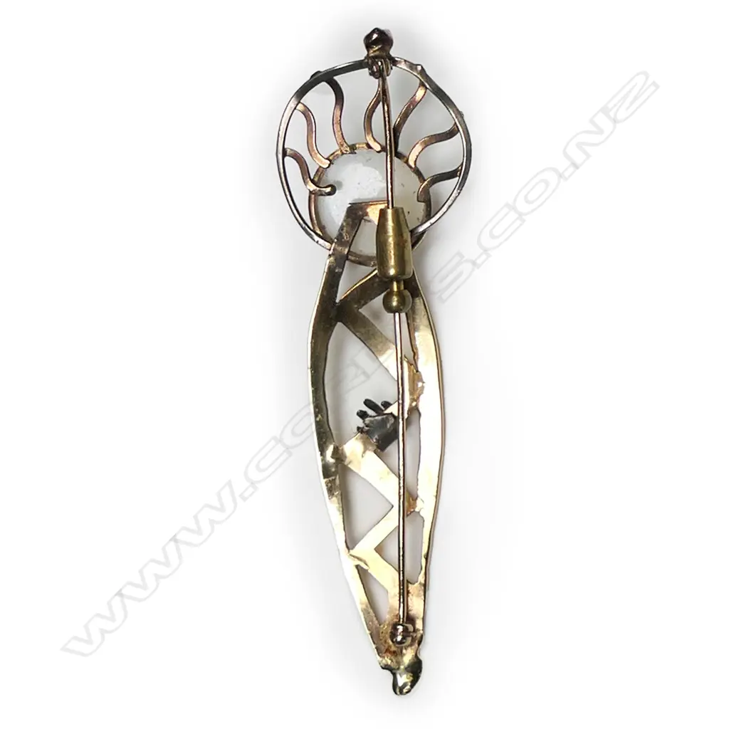 A 14ct yellow gold designer handmade brooch, Image 1++