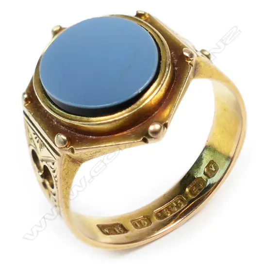 A Victorian15ct yellow gold and chalcedony ecclesiastical ring,
