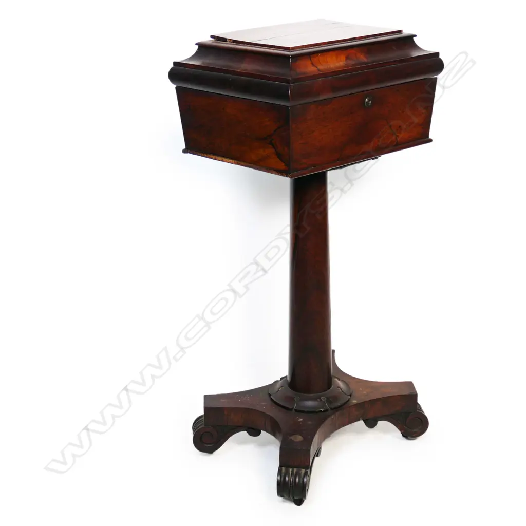 A Regency rosewood teapoy, Image 1++