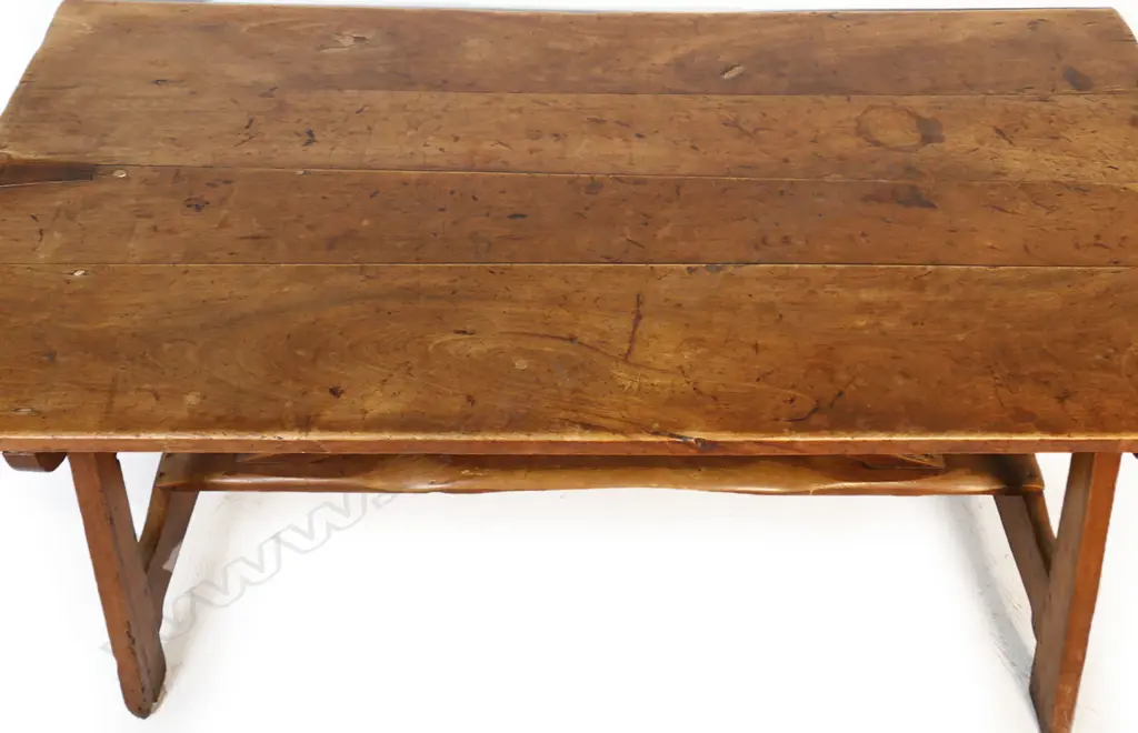 A 19thC French fruitwood table, Image 1++