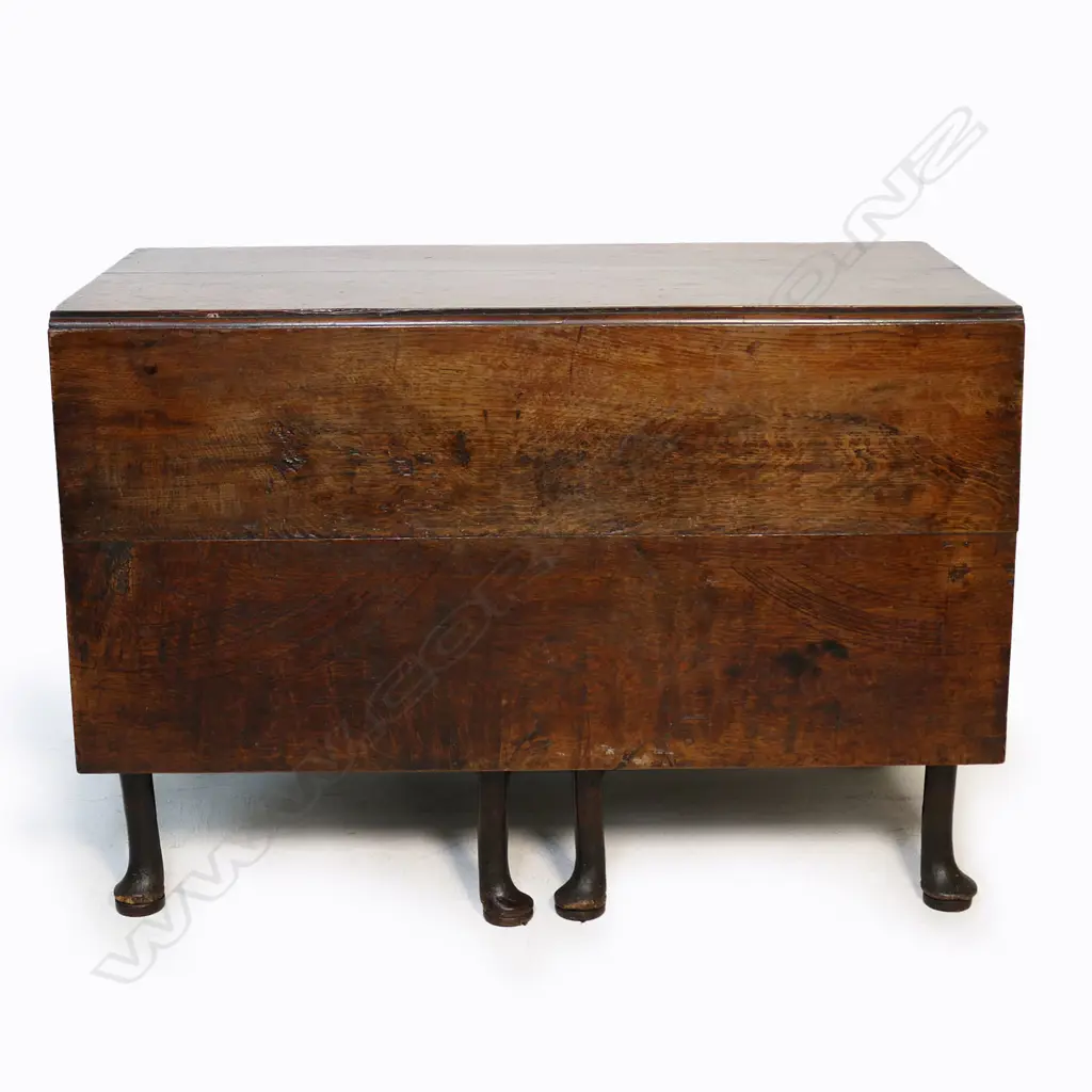 A George III oak drop leaf table, Image 1++