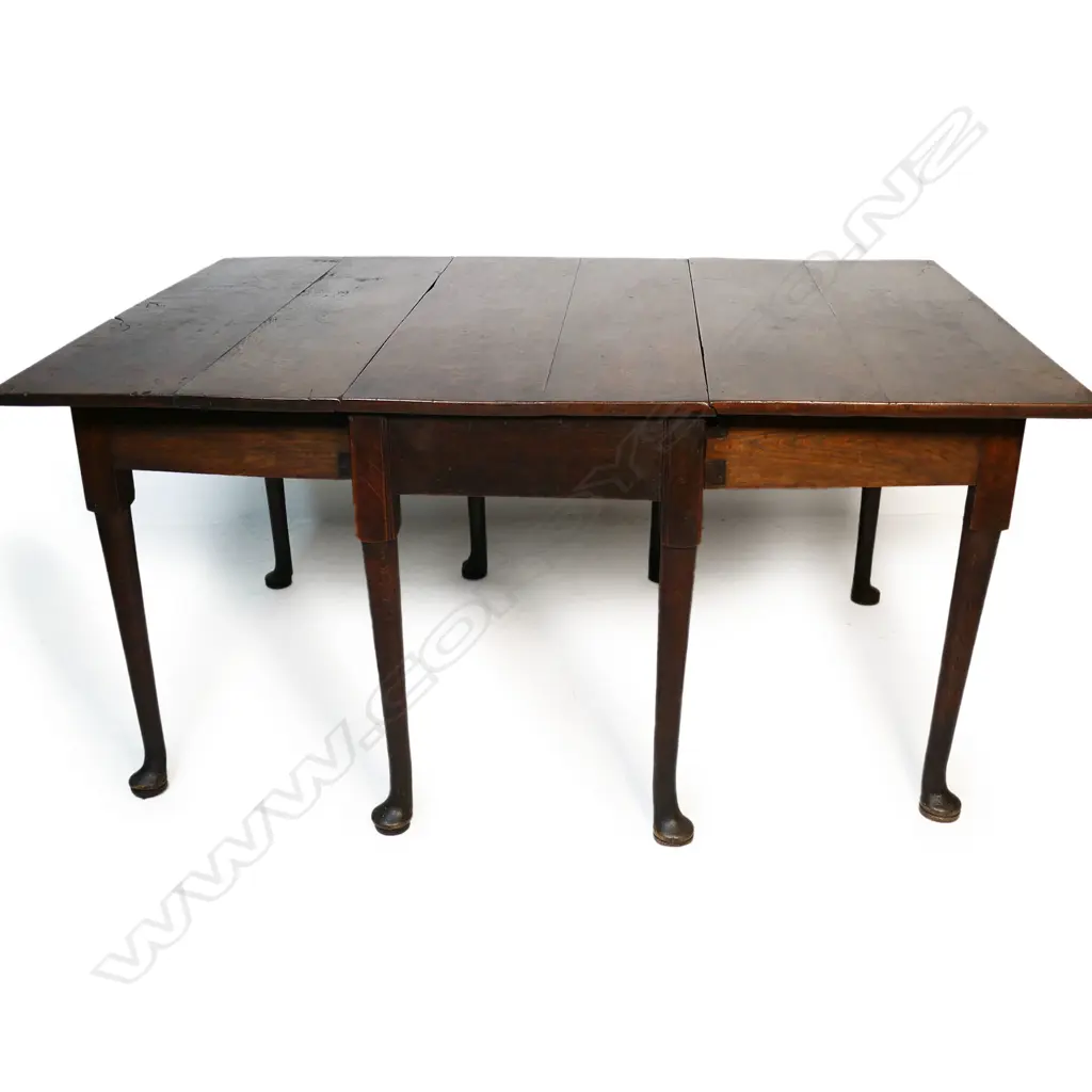 A George III oak drop leaf table, Image 1++