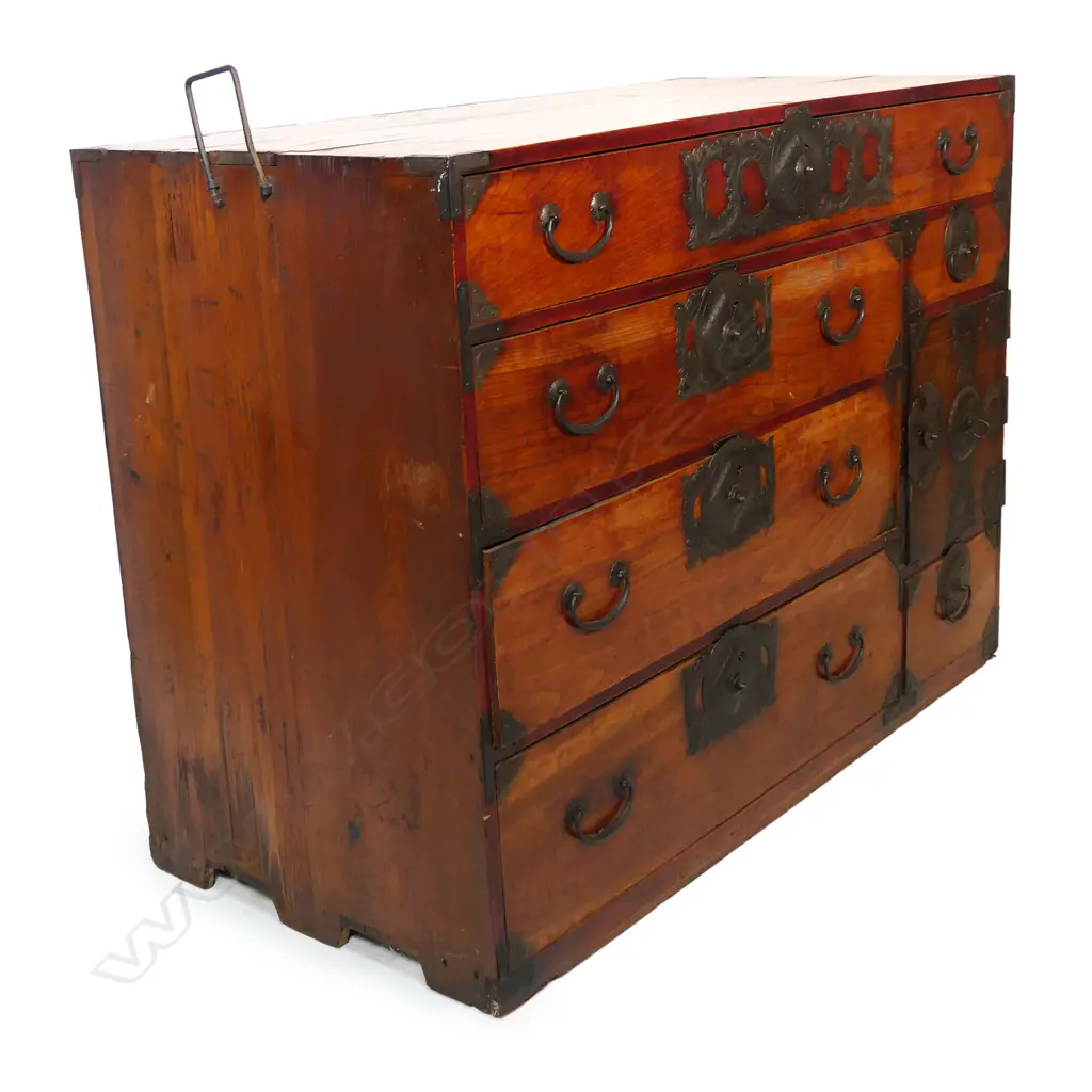 A 19thC Japanese Yonezawa Isho-tansu chest, Image 1++