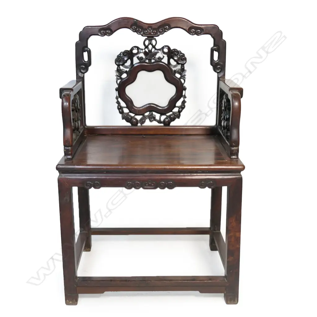 A pair of 19thC Chinese throne chairs, Image 1++
