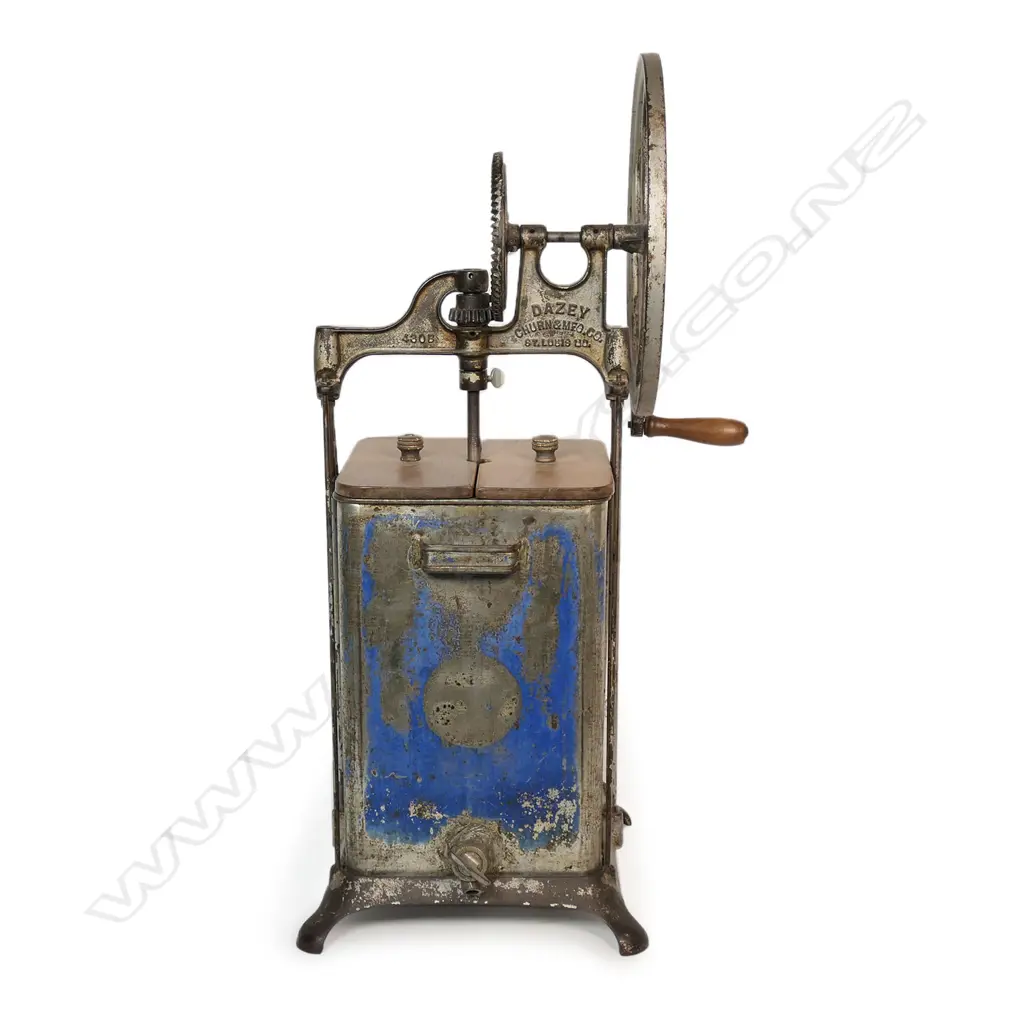 A late 19thC Dazey churn, Image 1++