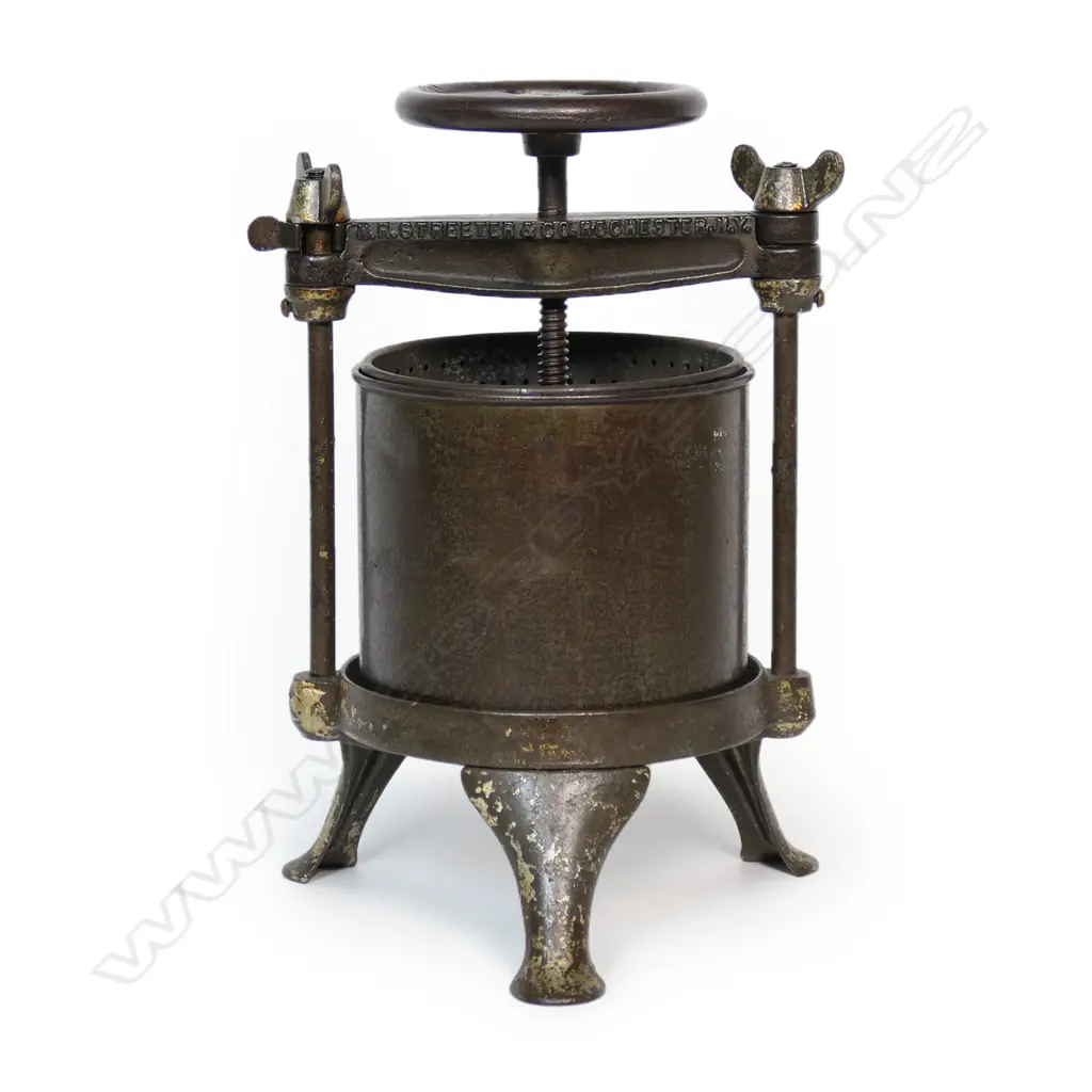 N.R. Streeter & Co. 19thC cast iron and tin (Sensible) fruit press, Image 1++