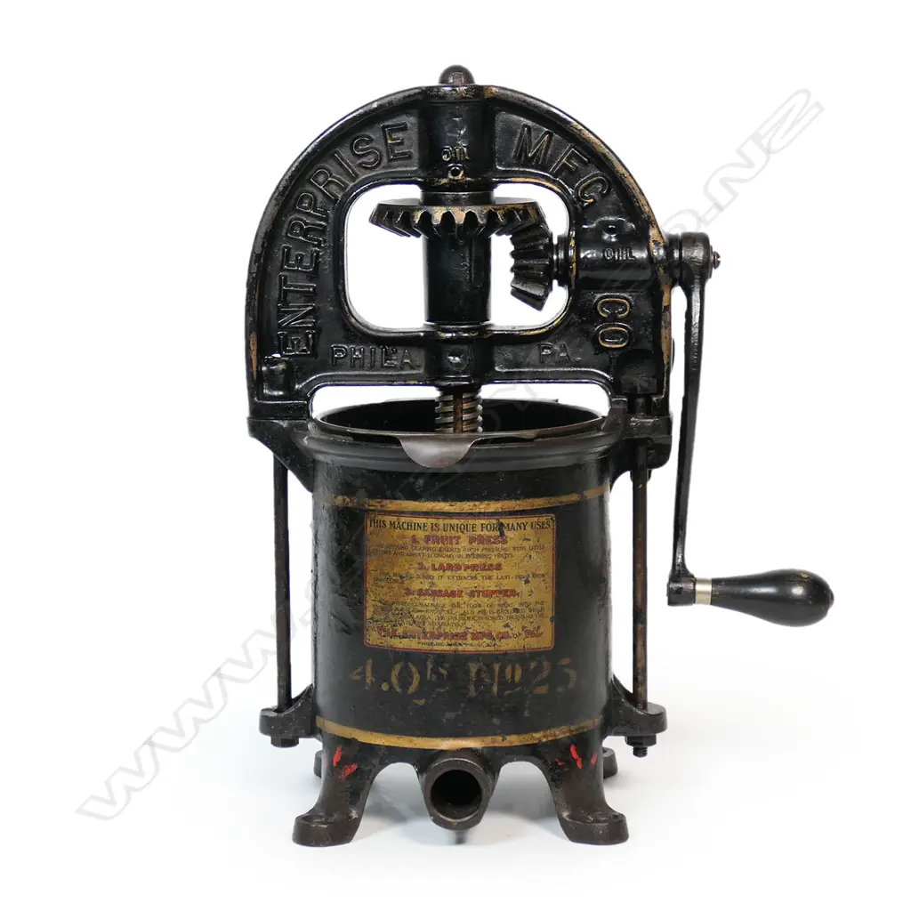 A 19thC Enterprise MFG Co. USA heavy duty fruit or lard press, Image 1++