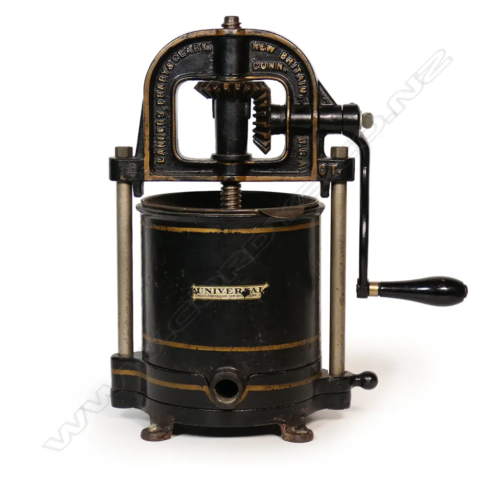 A c.1870s Frary & Clark Landers USA universal fruit press, Image 1++