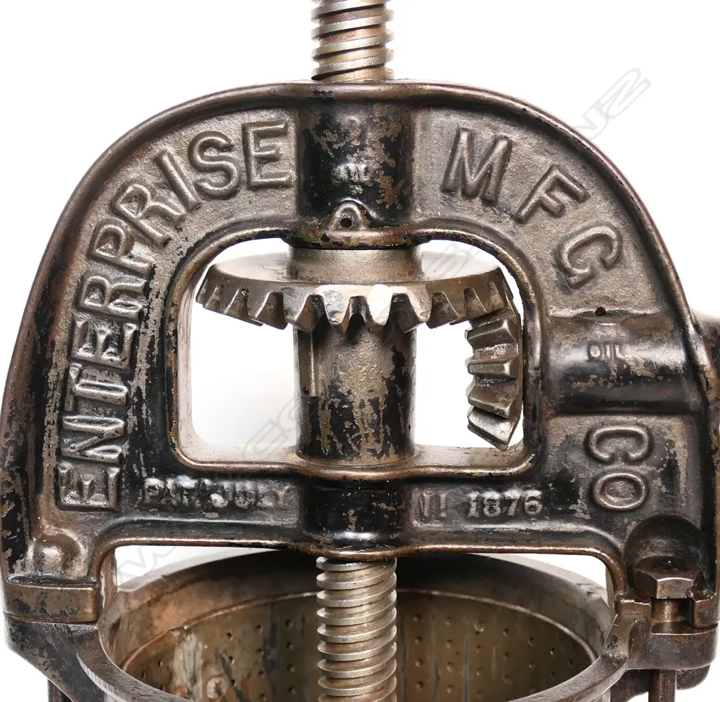 A 19thC Enterprise MFG Co. USA heavy duty fruit or lard press Image 1++