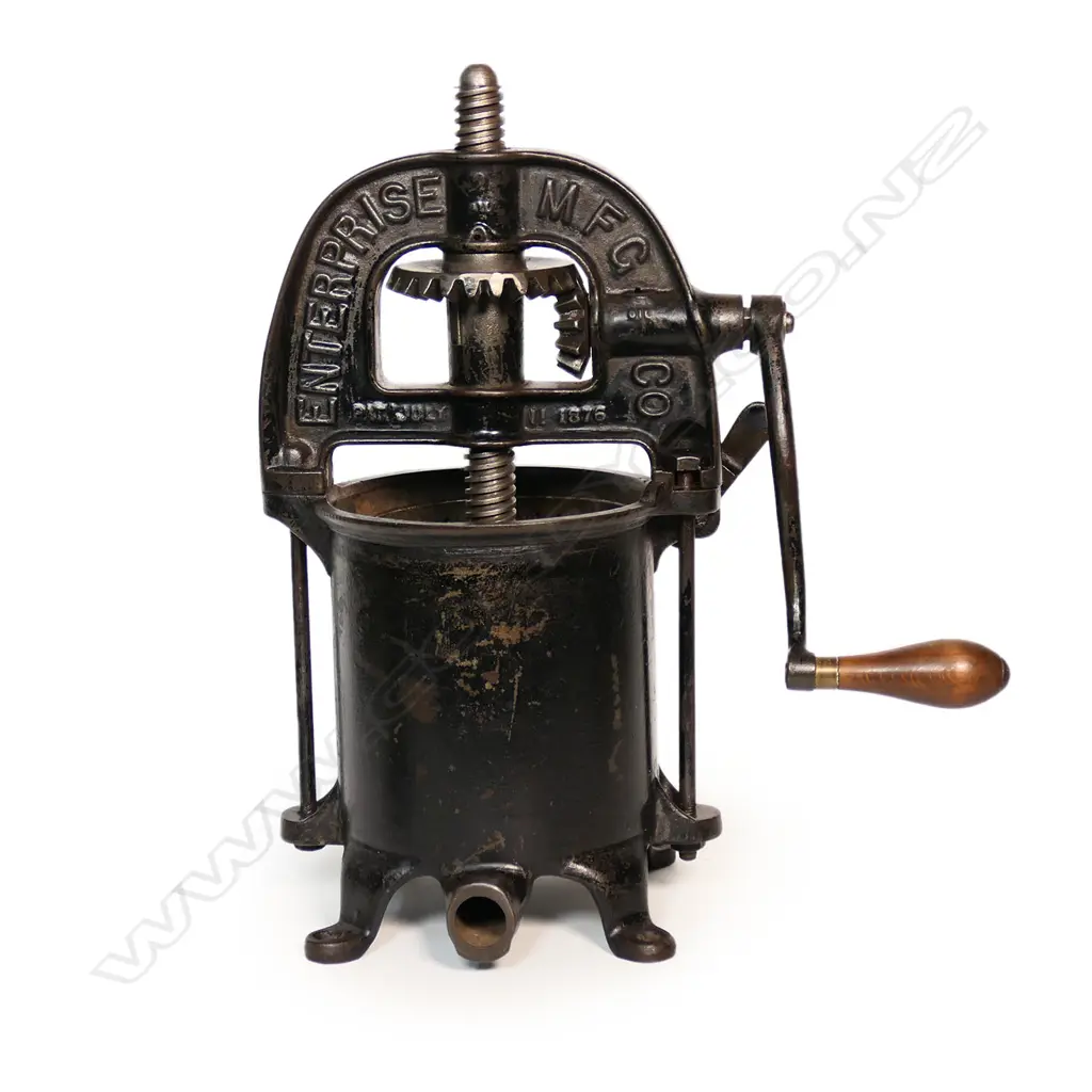 A 19thC Enterprise MFG Co. USA heavy duty fruit or lard press Image 1++