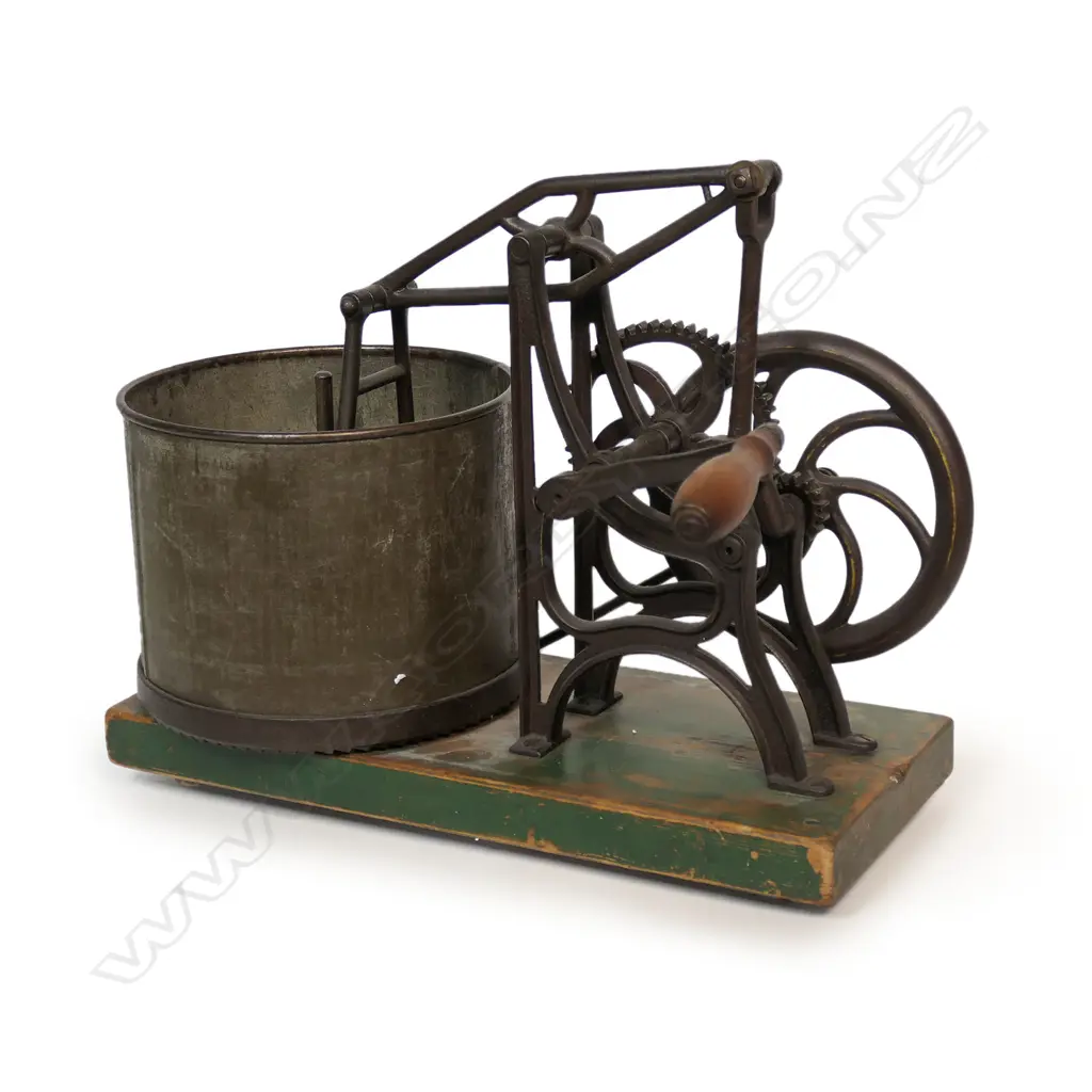 A c.1865 Standard Starrett American meat chopper, Image 1++