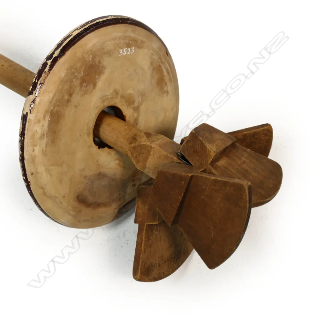 A late 19thC stoneware simple crock type butter churn, Image 1++