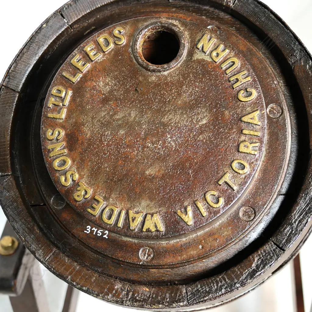 A c.1890 floor standing cradle tumble churn by Waide & Sons of Leeds England, Image 1++