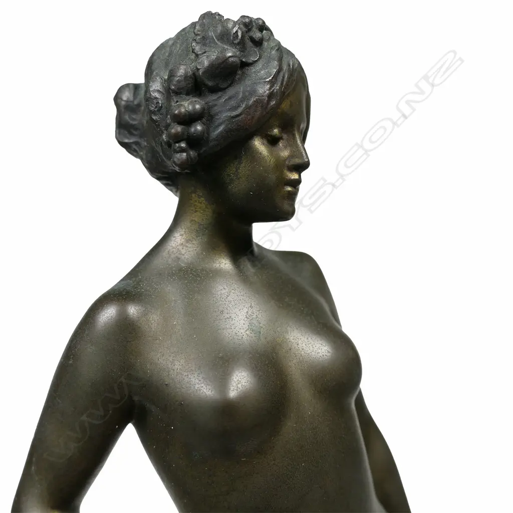 An early 1900s bronze figurine, Image 1++