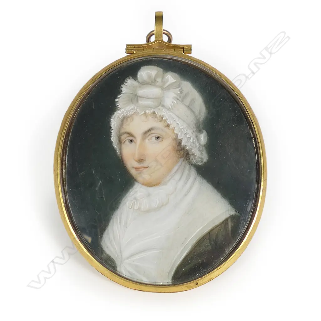 A 19thC hand painted portrait miniature, Image 1++