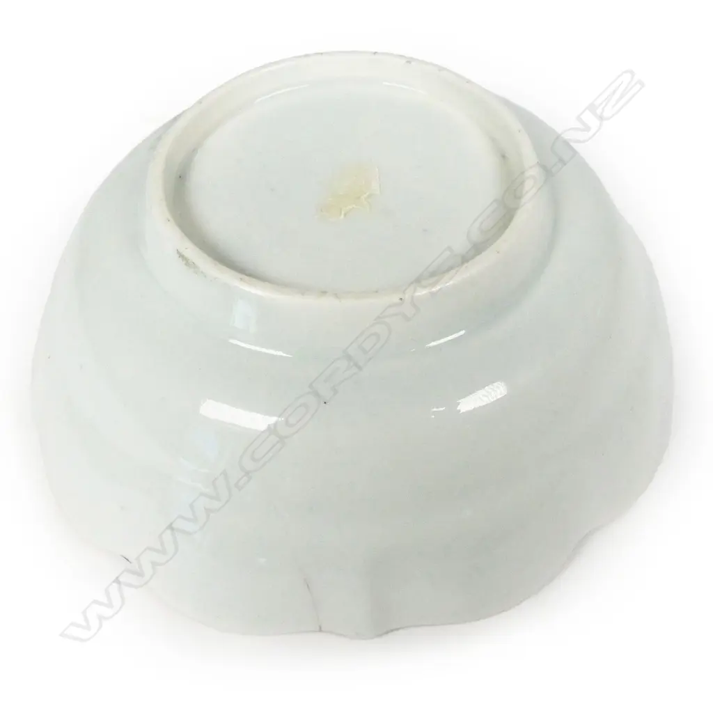 A quality 18thC possibly Meissen loving cup and saucer, Image 1++