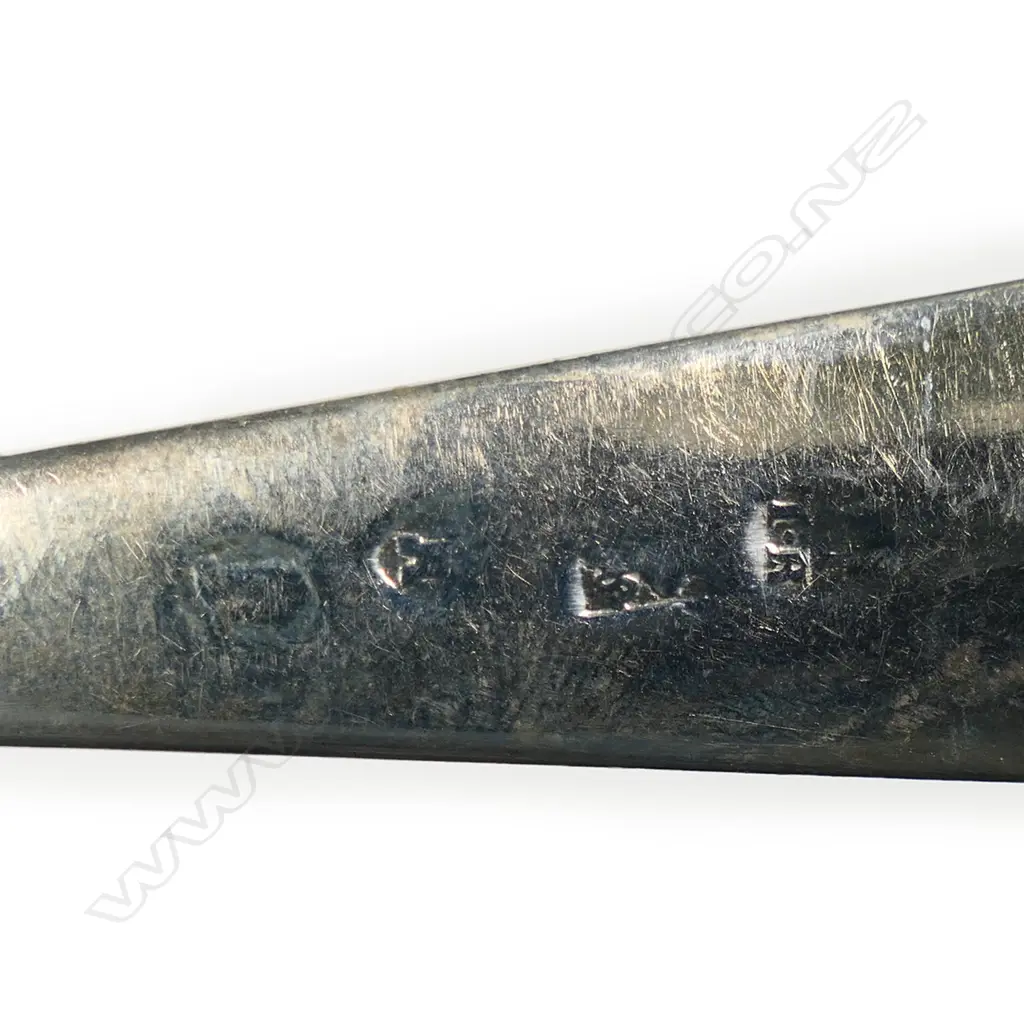 Seven Georgian silver tablespoons, Image 1++