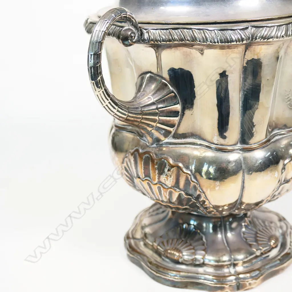 A William VI Old Sheffield Plate champagne bucket, Image 1++