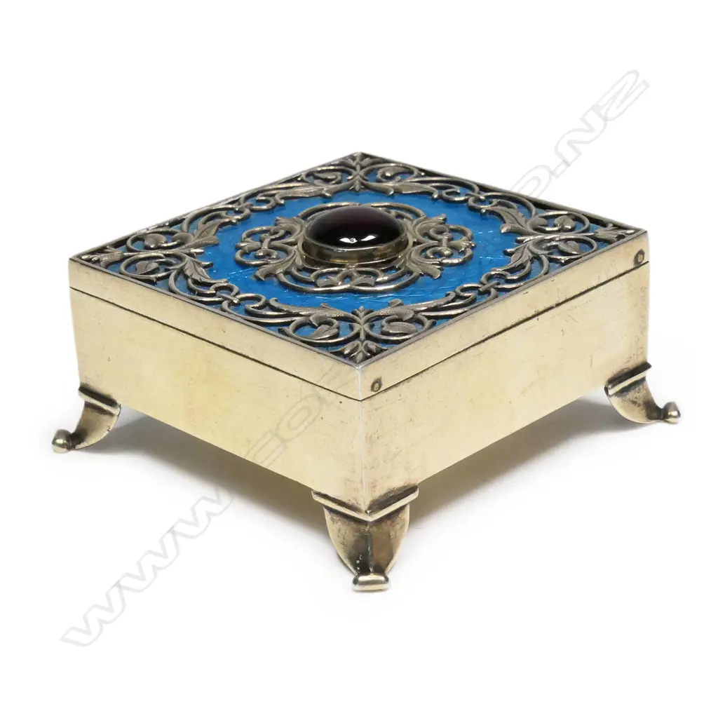 An Edwardian silver and enamel table top bell push, Image 1++