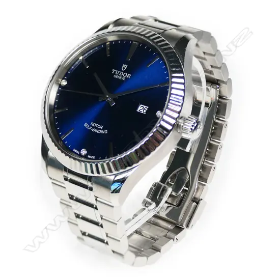 A Tudor 2021 ’Style’ gent’s large size wristwatch,