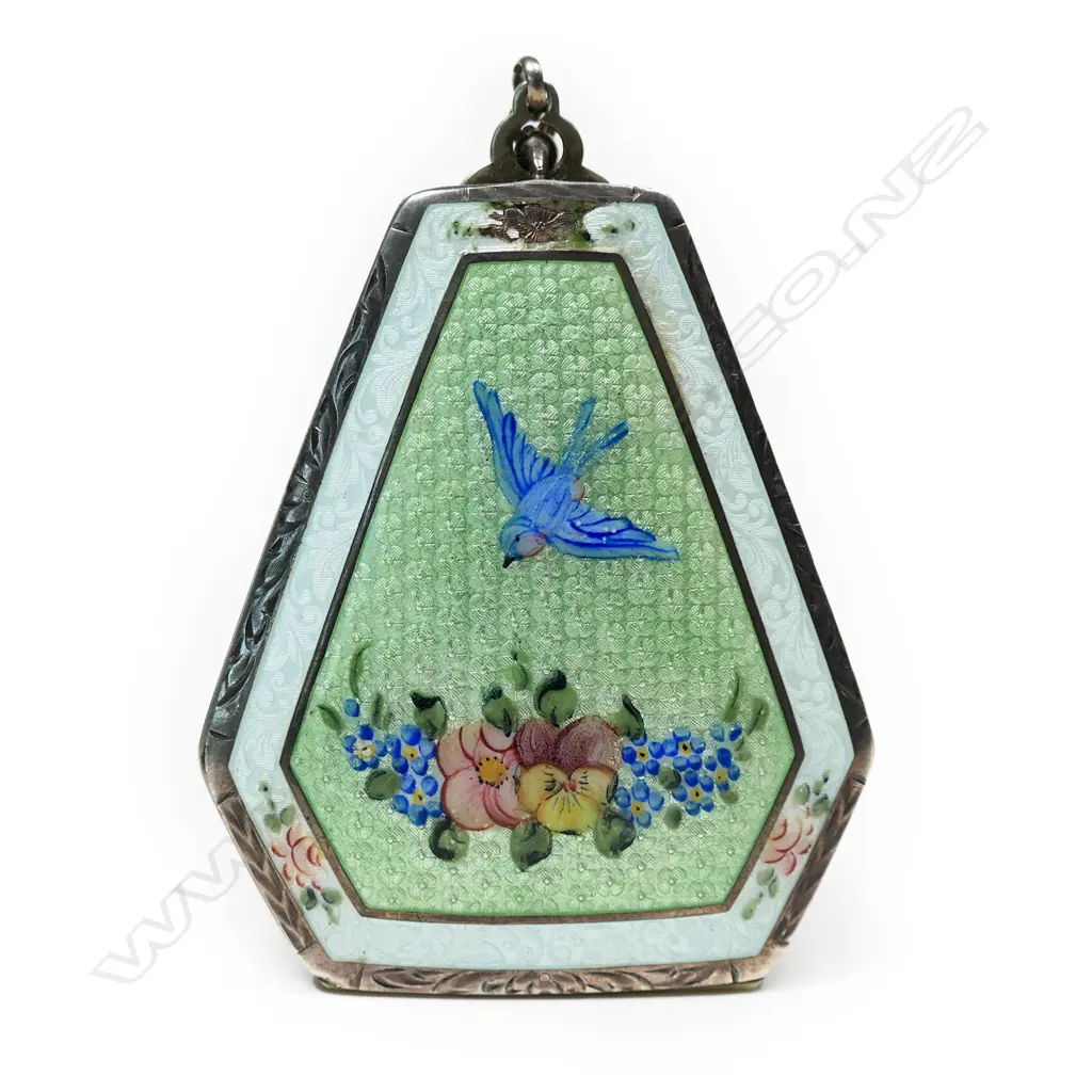 An Art Deco period French silver and enamelled lady's compact, Image 1++