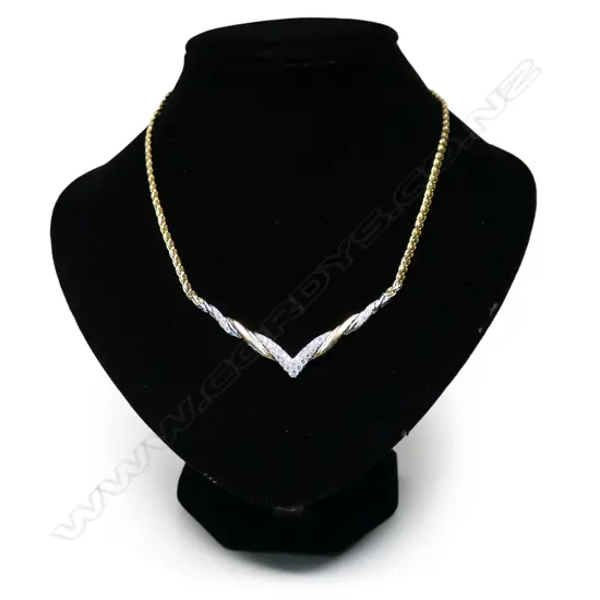 A 14ct yellow gold and diamond necklace,