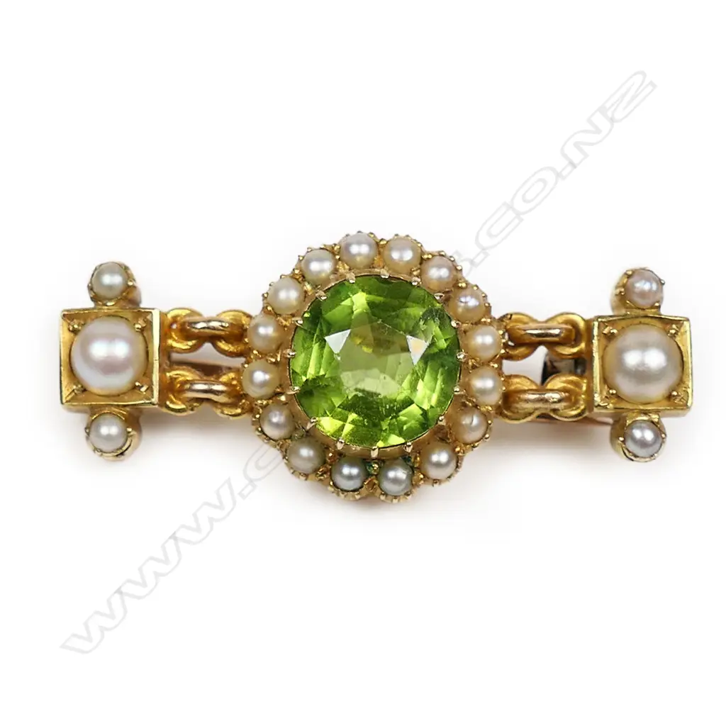 A late Victorian 18ct yellow gold peridot and seed pearl brooch, Image 1++