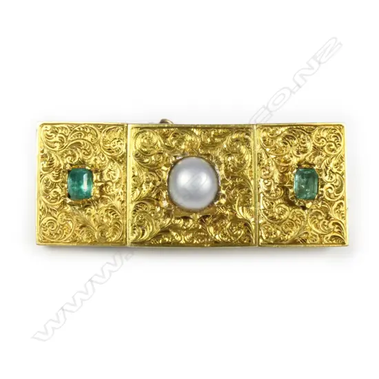 An estate 15ct gold emerald and pearl brooch,