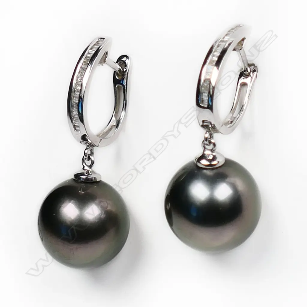 A pair of large South Sea black cultured pearl 18ct gold and diamond earrings, Image 1++