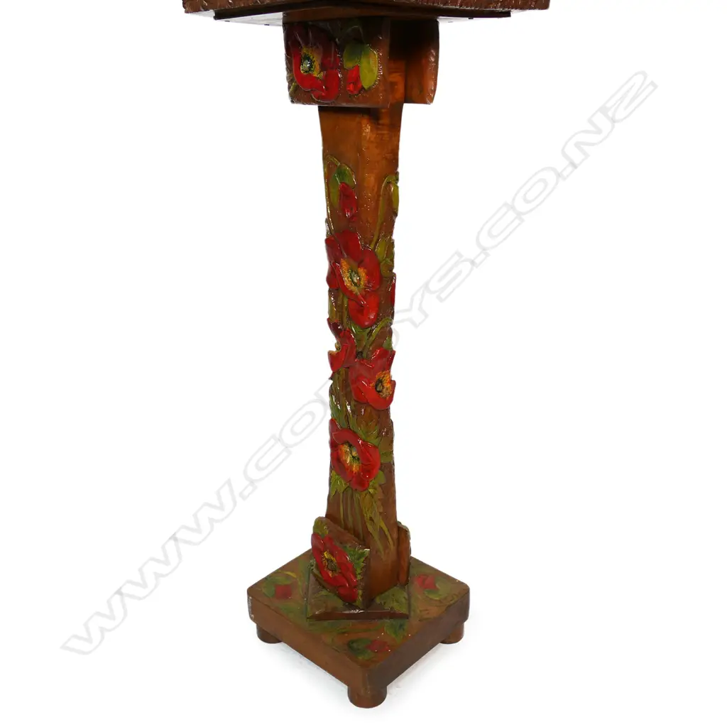 Jane Brenkley (1882-1973) carved red poppies stand, Image 1++