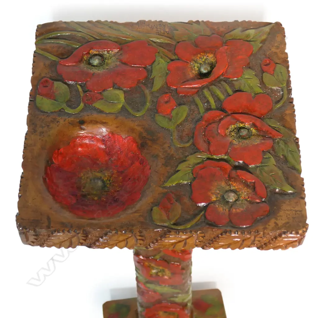 Jane Brenkley (1882-1973) carved red poppies stand, Image 1++