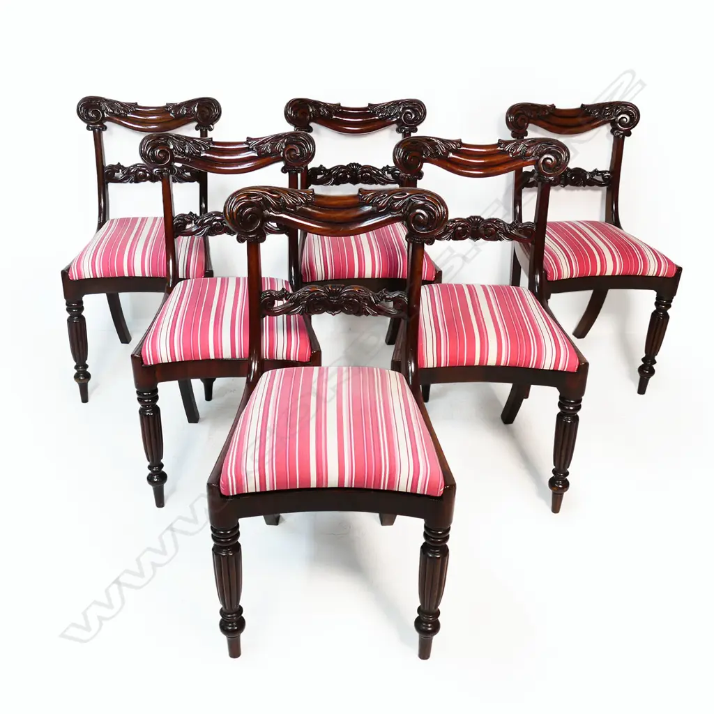 A set of six William IV mahogany dining chairs, Image 1++