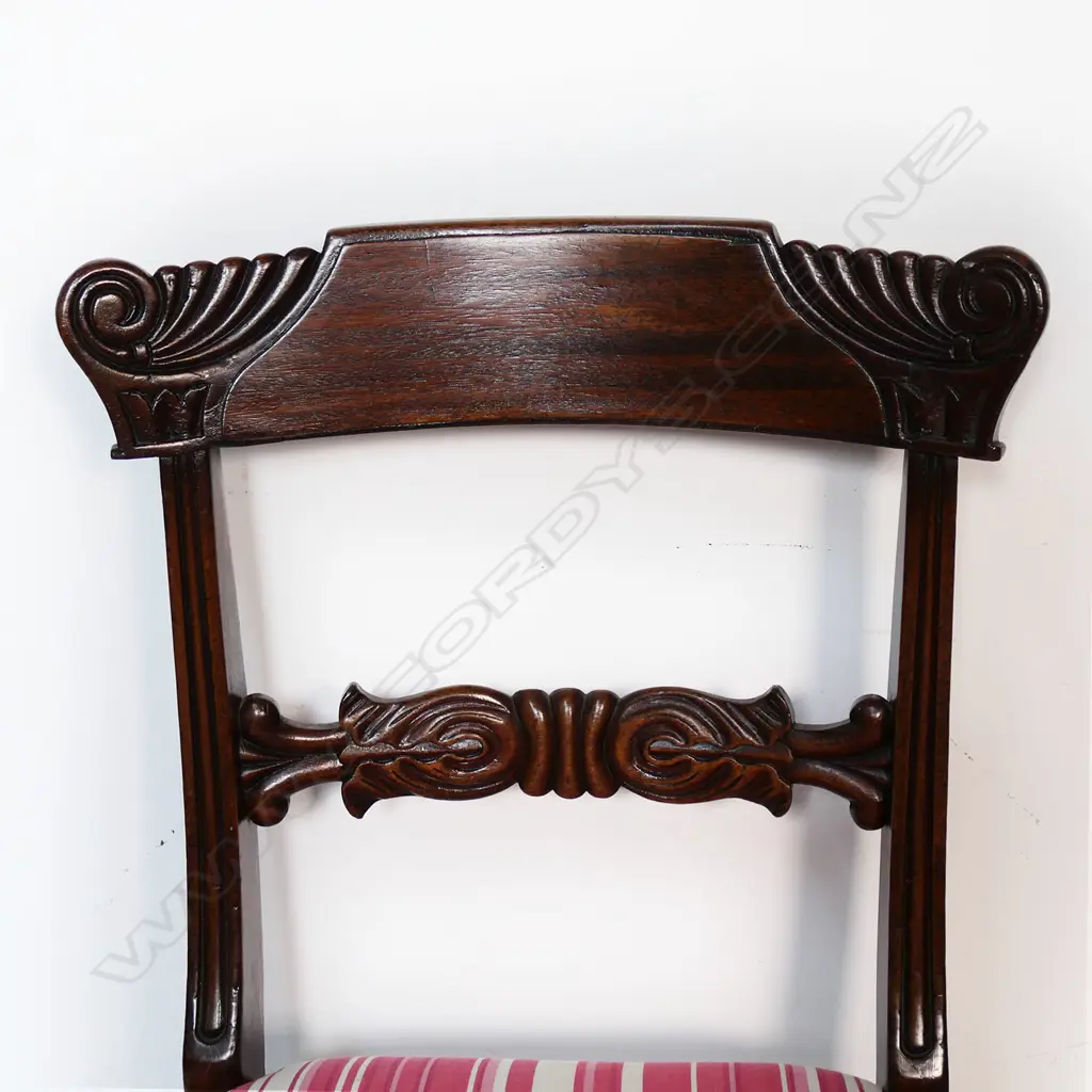 A pair of William IV mahogany dining chairs, Image 1++
