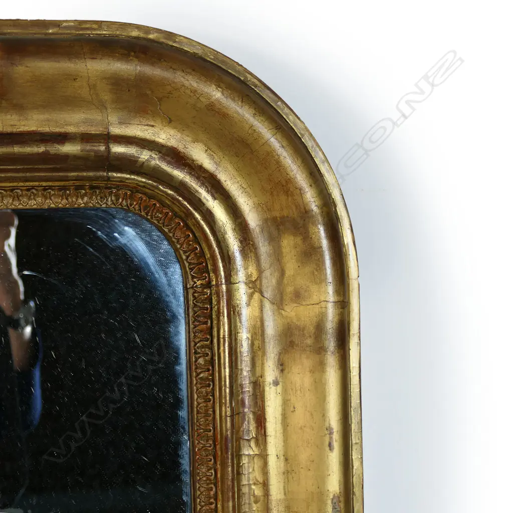 A 19thC French overmantel mirror, Image 1++