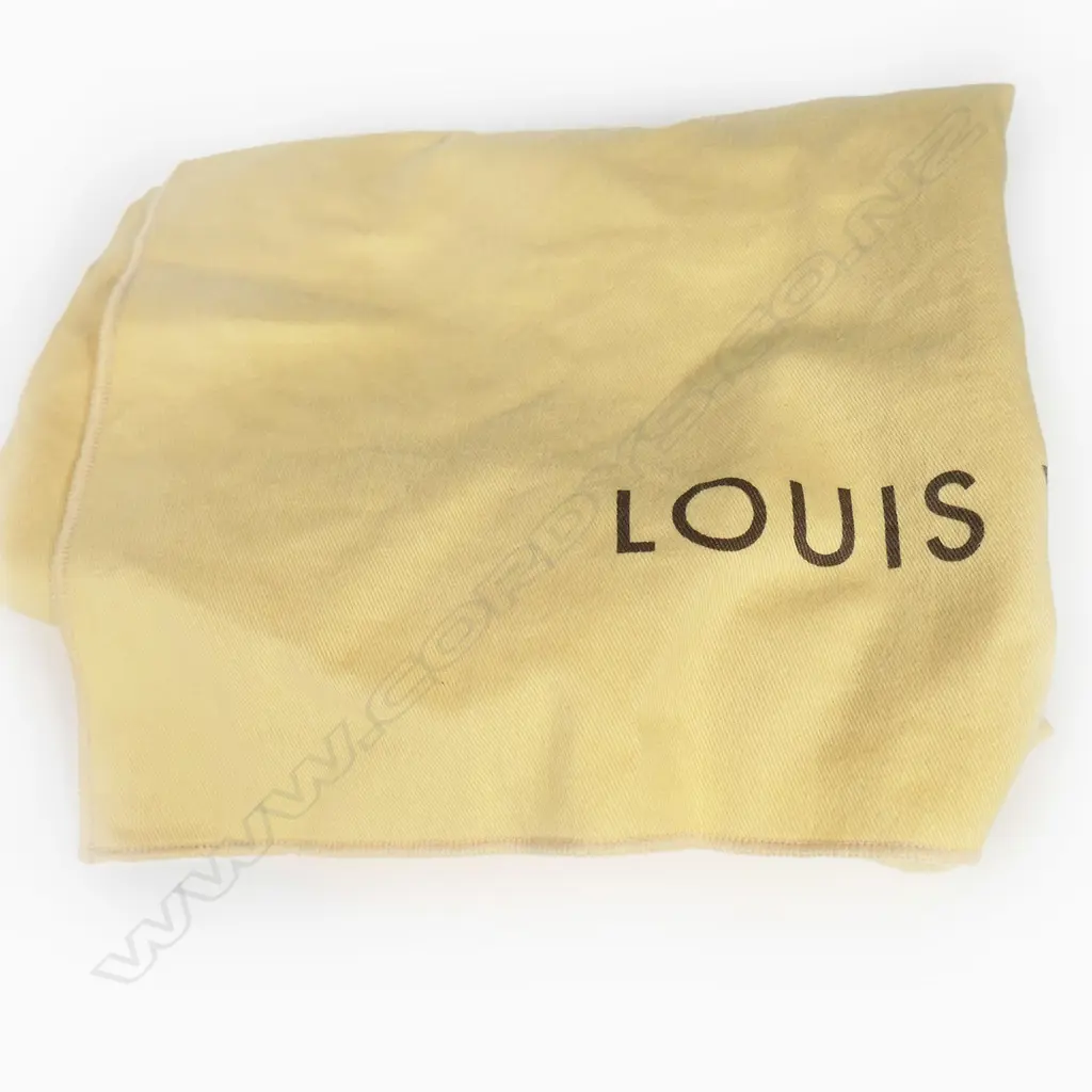 Louis Vuitton brown monogram Hudson GM cross-body bag, Image 1++