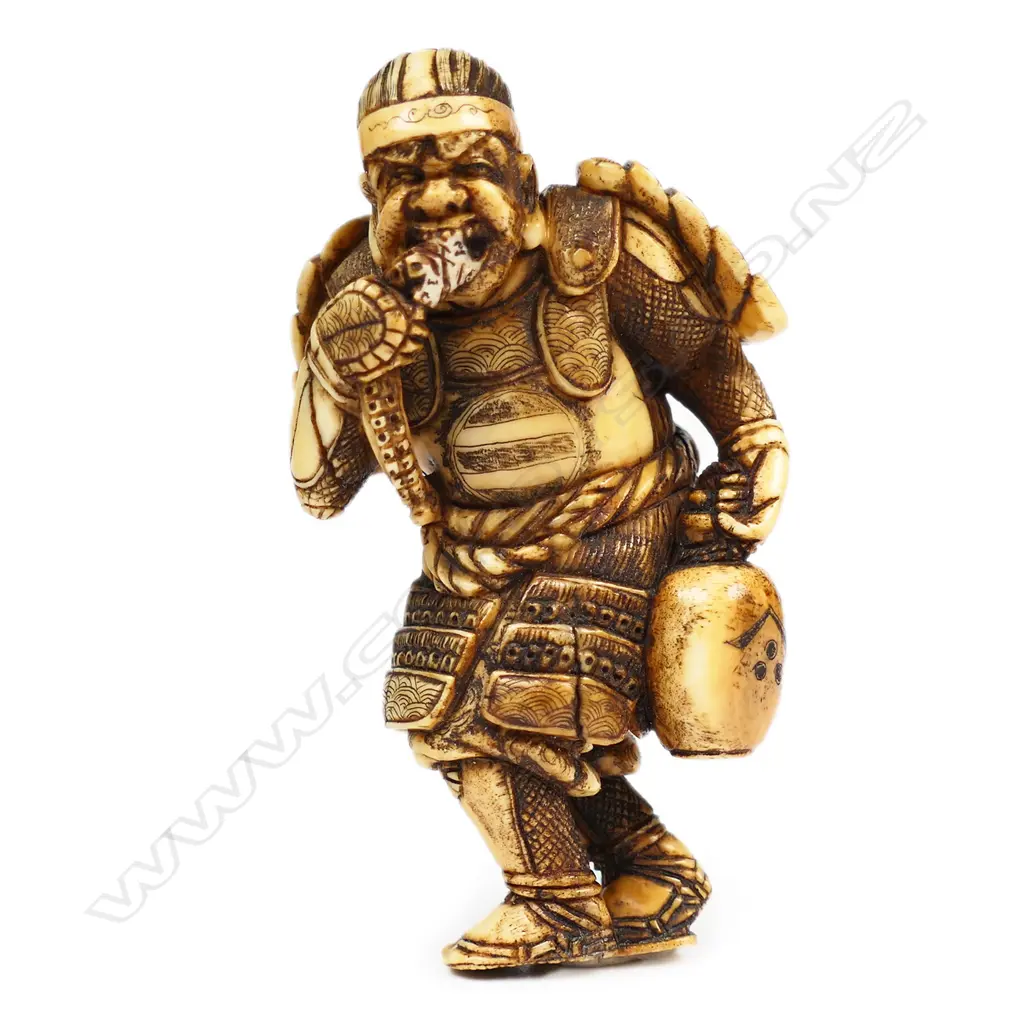 An ivory netsuke figure of a warrior, Image 1++