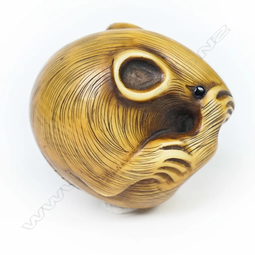 An ivory netsuke study of a contorted mouse, Image 1++