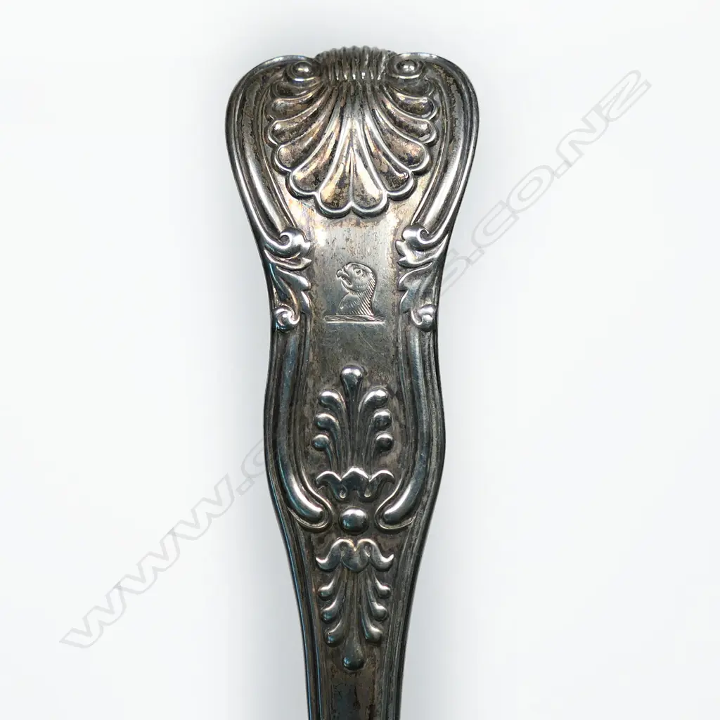 William IV silver King's pattern soup ladle, Image 1++