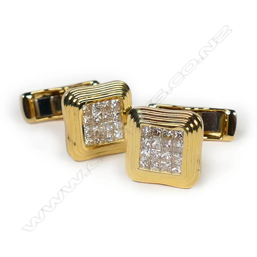 A pair of 18ct yellow gold and diamond set cufflinks, Image 1++